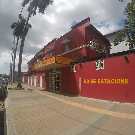 Pension America Panama City Exteriör bild