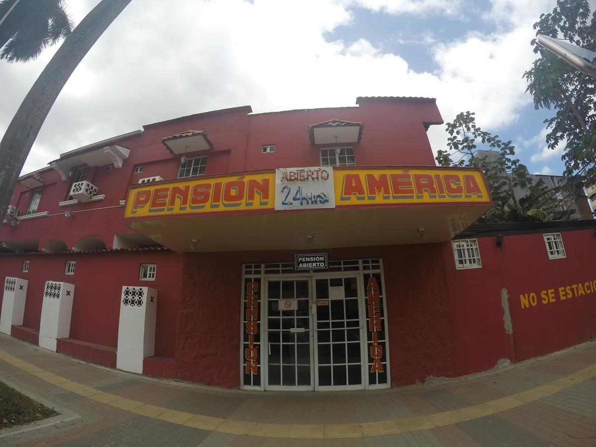 Pension America Panama City Exteriör bild